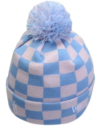 gorro pompom quadriculado